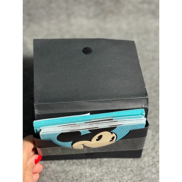 VTG Hallmark Walt Disney Mickey Mouse Blank Cards & Envelopes - Set of 10 - Picture 6 of 6